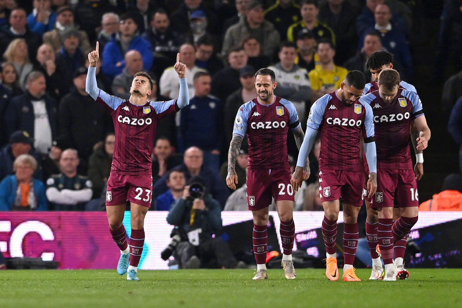 的球队之一 的球队之一